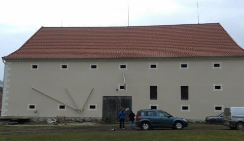 1.1 Modernizace zemědělských podniků 524 614 Kč 173 426 Kč Žadatel: Název projektu: