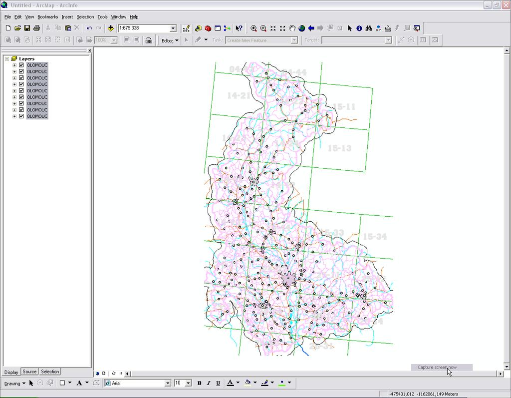 Obrázek 13: Výsledek zobrazení WMS vrstev v klientovi ArcMap 9.3 7.3.2 Výsledek testování Testování zde opět odhalilo problém u pouţití fukce zoom out. 7.4 Závěr testování Testování sluţby proběhlo úspěšně ve všech třech zvolených klientech.