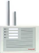 Unikátní bezdrátový I/O modul umožňuje připojit až 4 drátové konvenční komponenty jako např. tísňové tlačítko, magnetický kontakt atd.