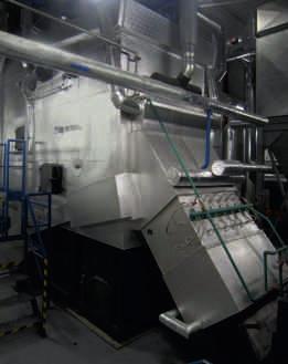 TECHNOLOGIE PRO VÝROBU ENERGIE Z BIOMASY 7 KOTLE NA BIOMASU Kotle na biomasu mohou být v provedení teplovodním, horkovodním, parním nebo teplovzdušném a lze je využít jak pro výrobu tepla, tak i