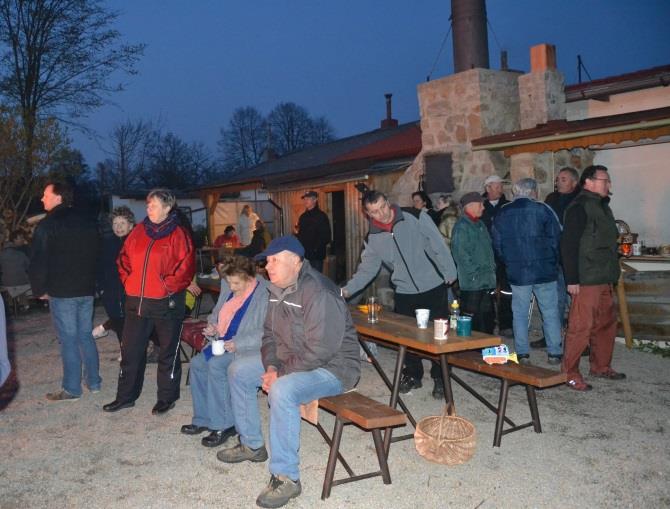 Jako první akce bylo pálení čarodějnic.