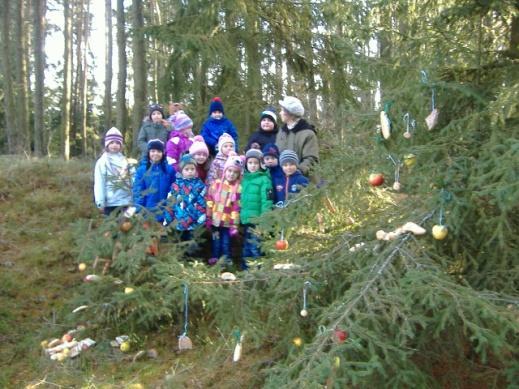 západočeského divadla v Chebu na krásné vánoční představení Příběhy včelích medvídků.