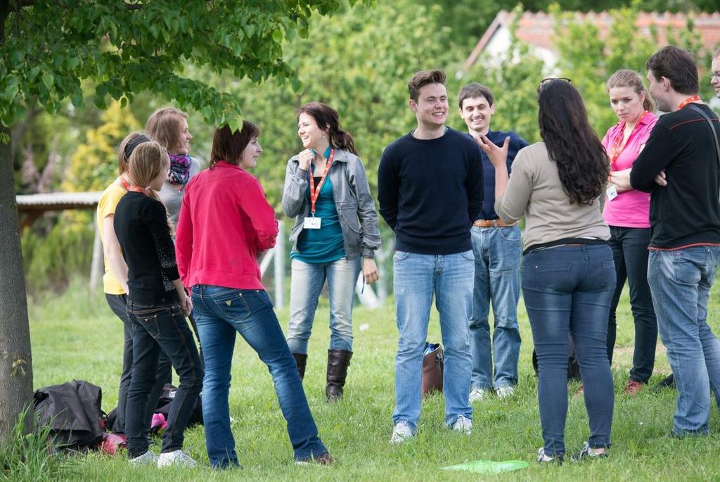 SPOLUPRÁCE SE ZAHRANIČÍM Rezort vnějších vztahů vznikl jako úplně nový rezort na zasedání rady na podzim 2014.
