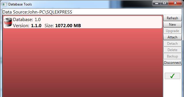 4.3.2 SQL Serverová instalace (SQL Server Mode) Vyberte server z rozbalovací nabídky, pokud je seznam prázdný stiskněte obnovovací tlačítko pro nalezení SQL Serverů