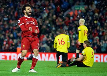 62 PREMIER LEAGUE BUNDESLIGA 63 PREMIER LEAGUE # MUŽSTVO Z V R P GÓLY B Nezastavitelný Salah rozdrtil Watford Kozlové se odlepili ode dna BUNDESLIGA # MUŽSTVO Z V R P GÓLY B 1.