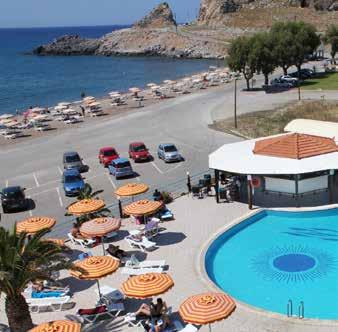 Hotel Kamari Beach**** Novinka! Kontakt: Renata Hořejší, tel. 97 22 43 051, mob. 725 422 540, email: horejsi@cdtravel.