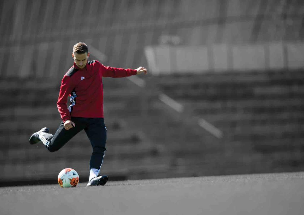 REGISTA 18 V SORTIMENTU DO KONCE ROKU 2020 TRAININGWEAR TRAININGWEAR REGISTA 18 TRAINING TOP REGI18 TR TOP