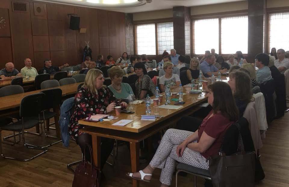AKTUÁLNÍ TÉMA Porady předsedů v Praze a v Brně ve dnech 23. a 25. 4.