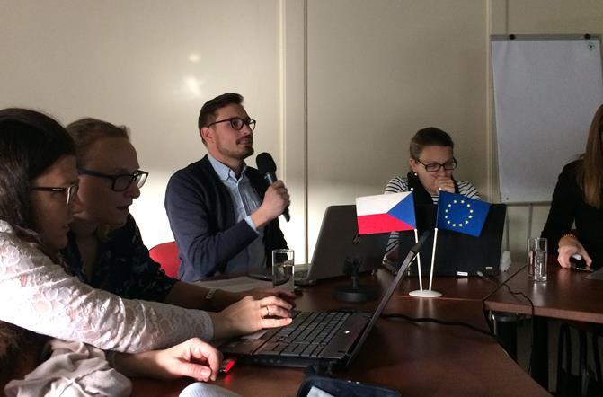 Regionální poradní platformy Pravidelné setkání aktivních aktérů v oblasti integrace cizinců v Praze (např.