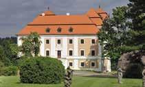 V parku objevíte první samostatné dílo Jana Blažeje Santiniho Aichela, kapli sv. Anny.