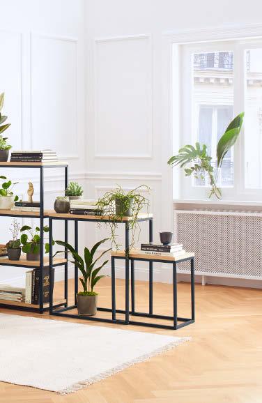 POUZE ONLINE A K OBJEDNÁNÍ V NAŠICH OBCHODECH 5 Regál v retro designu Kč 5.990,- 5 Regál v retro designu Kč 5.990,- 6 Stojací lampa se skleněným stínítkem, LED Kč 2.
