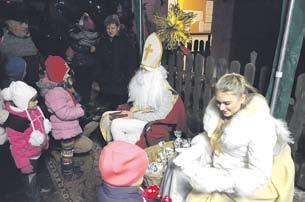 STRANA 2 INFORMACE, inzerce PODBRDSKÉ NOINY 1 Běštín navštívil Mikuláš Foto: ojtěch Kokeš. sobotu 3.