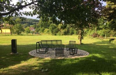 OBECNÍ ÚŘAD A ZASTUPITELSTVO Slovo místostarosty Vážení Palkovjané a Myslikovjané, máme za sebou již větší polovinu roku 2017, je to neskutečné, jak ten čas rychle letí.