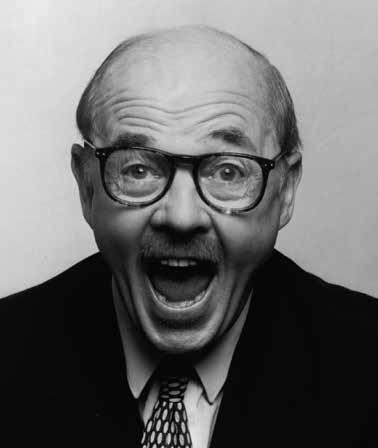 Ray Cooney (narozen 30.5.1932 v Londýně) Přezdívají mu mistr frašky a jeho komedie se hrají na mnoha světových scénách.