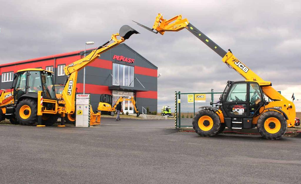 Závěrem www.pekass.eu www.jcb-agro.cz Je zřejmé, že od počátku jsme stavěli na nabídce kvalitní techniky a dobrých poprodejních službách a snažili se průběžně posilovat naše servisní zázemí.