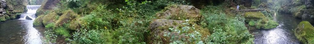 3: Panoramatický obrázek jezu