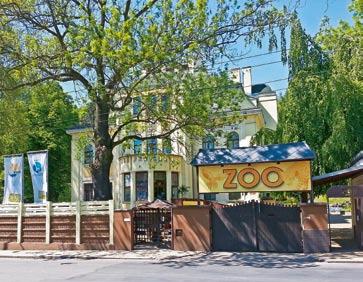 století byly přistavěny 3 sídliště. Část navazující na původní domy ve Vojanově. Obyvatelé zde mají k dispozici školku, restaurace a obchody.