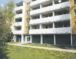 obchod, 65m2 Možno využít i jiné účely kavárna, bar-herna, salon, sklad a pod Vše ostatní dohodou ( 776 533 773 Pronajmu nové kanceláře plocha 40m2 za 6400 Kč v administrativní budově na Vídeňské (