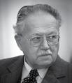 MA -0 STRANA - osobnosti regiónov Anton Neuwirth MUDr. Anton Neuwirth sa narodil. januára v Bystričanoch a zomrel. septembra 00.