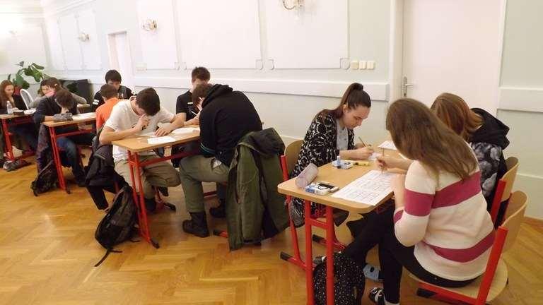 Za částku 6.000,- Kč předanou Nadaci Jakuba Voráčka získalo gymnázium Certifikát dárce 2017.