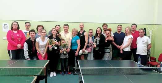 V SENIOR CENTRE SVÄTEJ KATARÍNY HANDLOVÁ ZNELI ĽUDOVÉ PIESNE V PODANÍ DETÍ Text: Eva Duchoňová / Foto: Eva Fridrichová radosť informatik Ing. Viliam Kičin.