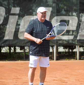 Ivan Hlinka, Jiří Bubla, Vladimír Pouzar, Miroslav Dvořák. Poté jste se vrátil do Evropy a hrál v Německu a Rakousku. Nebylo to pro Vás lehčí v té době byly tyto státy hokejově daleko za námi?