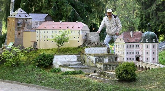 Španělsko, Rakousko, Latinská Amerika - 2x: Nizozemí,