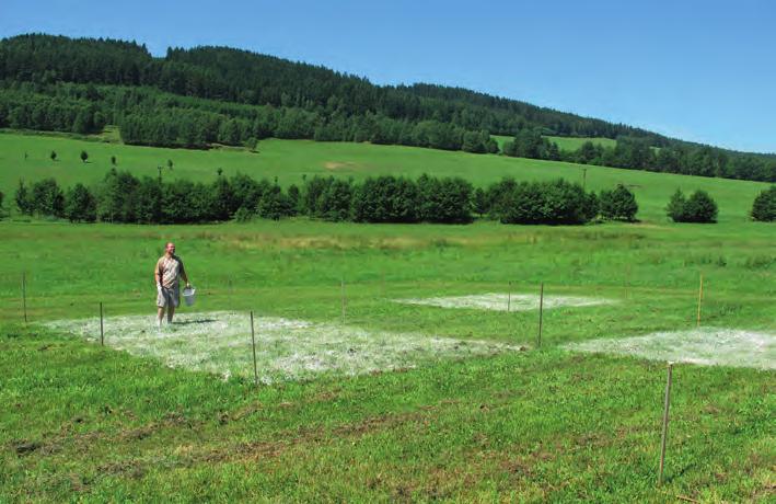31 Degradace půdy a emise skleníkových plynů z půd a ze zemědělství nutné zlo? jaký bude poměr emisí dvou hlavních dusíkatých plynů, tedy N 2 a N 2 O, z dané půdy.