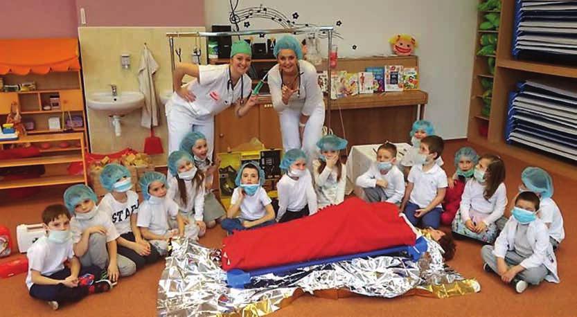 Doktorský den v MŠ V pátek 23. 2. 2018 se v naší mateřské škole v ZŠ uskutečnil již tradiční doktorský den.