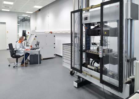 Chemická laboratoř Jak odolné jsou zabudované materiály vůči korozi?
