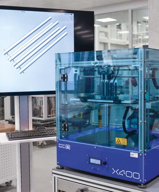 BIG DATA JAKO HNACÍ MOTOR INOVACÍ Odborníci společnosti Viessmann pracují v novém výzkumném a vývojovém středisku na vývoji topných zařízení, která spojují osvědčené technologie s novými funkcemi.