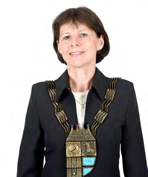 Současné vedení fakulty (2015 dosud) prof. MUDr. Josef Fusek, DrSc.