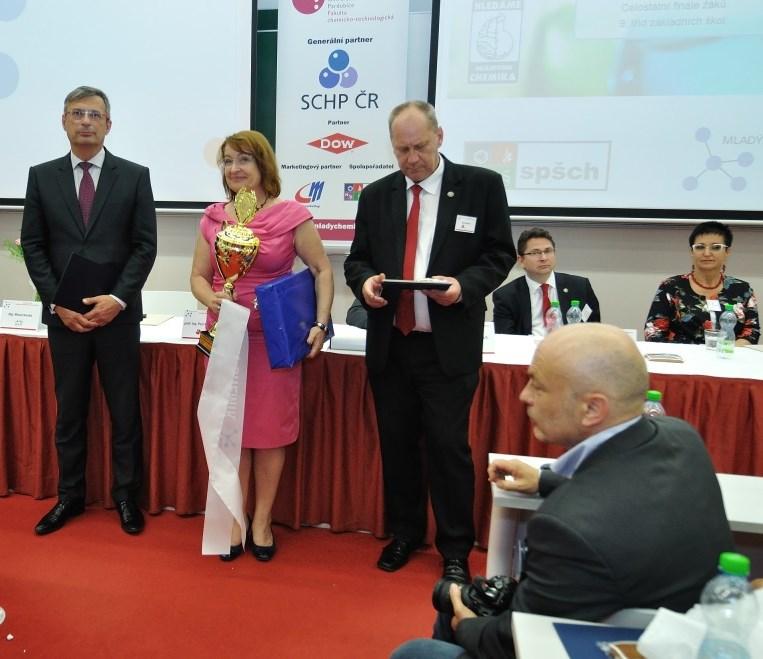 ročník celostátního finále soutěže Hledáme nejlepšího mladého chemika.