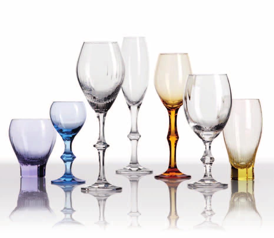 30 Optic 30140/design: 2011/Lukáš Jabůrek optic Ručně foukaný. Hand blown. Okouzlující lehkost Charming Lightness 30150 C: 1 250 ml / 1 qt. 8.3 oz H: 27,3 cm / 10.7 inch 30142 C: 350 ml / 11.