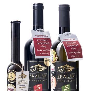Důležité je, že všechno lze absolvovat na jednom místě víno, gastronomii, zážitky, ubytování. Tedy, jak zde říkáme, všecko v papučách.