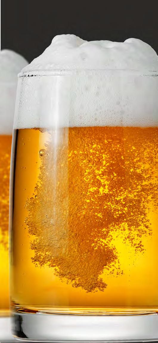 O PIVU A SMART BREWERY O nás Za společností SMART BREWERY stojí tým lidí, které spojuje vášeň pro pivo, odbornost a také chuť nebát se uskutečnit náročný podnikatelský záměr uvést do praxe