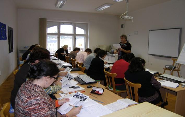 Neinvestičné projekty - prebiehajúce Moderný pracovník verejnej správy Výška NFP: 231 560,11 Spolufinancovanie mesta: 11 578,01 Aktivity: Vzdelávanie zamestnancov MsÚ