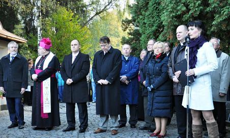 Tomáš Šubert a Mgr. Drahomíra Benešová, senátor Parlamentu ČR Ing.