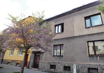 Dřevostavba, kolaudovaná v roce 2017 nabízí neobyčejné prostory s vybavením v koloniálním stylu.