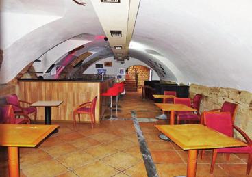 Jan Kantner 739 367 279 Restaurace se nachází v přízemí řadového činžovního domu a nabízí