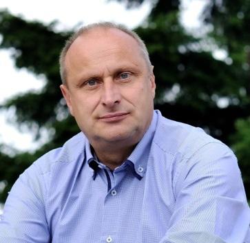 Zprávy z radnice Vážení spoluobčané, rok 2017 se přehoupl do svého posledního čtvrtletí a kromě podzimních plískanic a prvních sněhových vloček se také přiblížil čas rekapitulace pomalu končícího