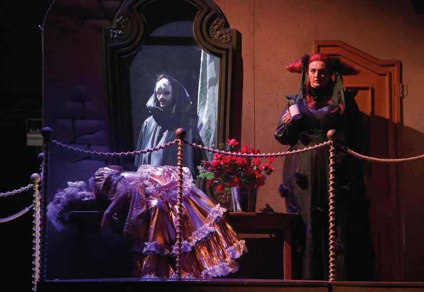 RECENZE NODO 2018 Festival NODO (New Opera Days Ostrava / Dny nové opery Ostrava) nabídl návštěvníkům v Divadle Jiřího Myrona, Divadle Antonína Dvořáka a industriálním prostoru Dolu Hlubina celkem