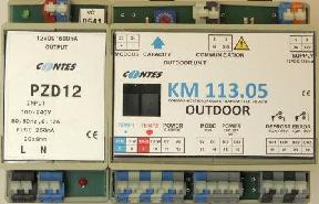 4. INSTALACE - ZAPOJENÍ DO SYSTÉMU KLIMATIZAČNÍHO ZAŘÍZENÍ MECHANICKÁ INSTALACE Příprava: Demontujte přední kryt instalačního boxu povolte 4x šroubový zámek v rozích krytu.