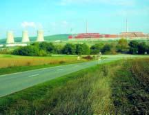 JE V-2 Bohunice (JE EBO V-2) Oba bloky JE EBO V-2 pracovali v roku 2004 podľa požiadaviek energetického dispečingu.
