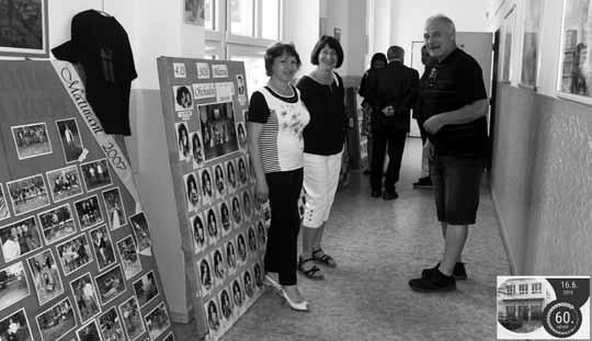 Potom si všichni prošli mnoho výstav z historie i současnosti školy, vyzkoušeli si roboty, virtuální realitu, CNC obrábění, různé sporty i souboje v nafukovacích koulích, snědli celé grilované