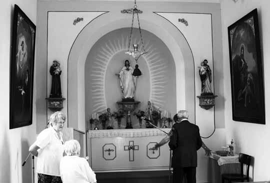 Nejdříve všechny přítomné přivítal a poděkoval za jejich účast na oslavě velitel SDH Karel Sochor.