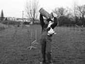 My a dogfrisbee Ani neviem ako sa to začalo,ale prišiel deň,keď sme mali doma lietajúce taniere. Lietajúci pes mi nechýbal, tak sme mohli začať.