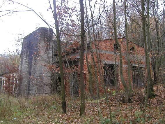 Správce: SMM Technický nevyhovující Potřebnost: NEPOTŘEBNÝ Záměr: demolice Budova katalogové č. 200 OLOMOUCKÁ bez č.