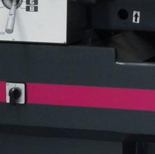 vpravo-vlevo se přepíná pomocí spouštěcí páky Mechanická