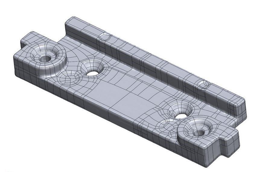 V případě použití automaticky generovaných ploch software po zásahu uživatele nebo sám vygeneruje na povrchu naskenovaných dat polygonové sítě čtyřboké plochy reprezentující celý tvar modelu a utváří